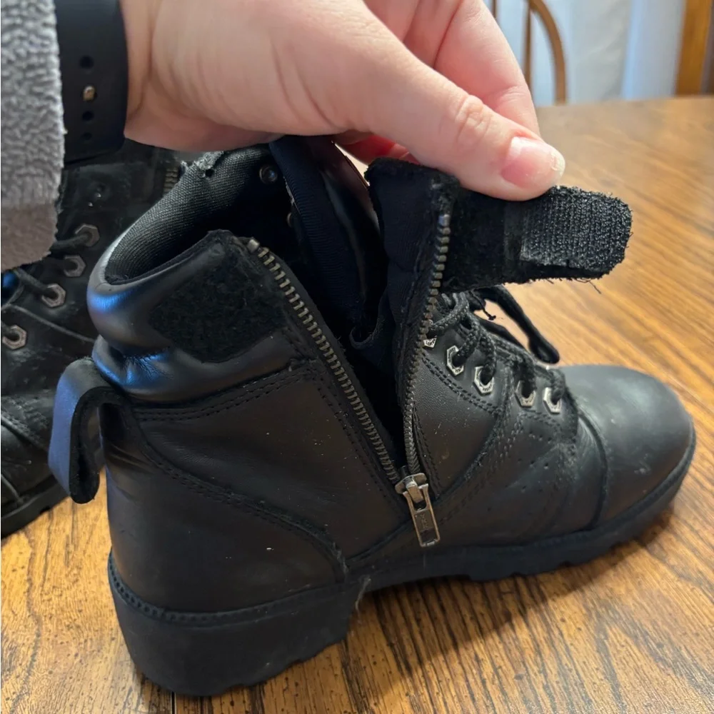 Women’s Milwaukee leather riding boots 8.5 - Picture 4 of 10